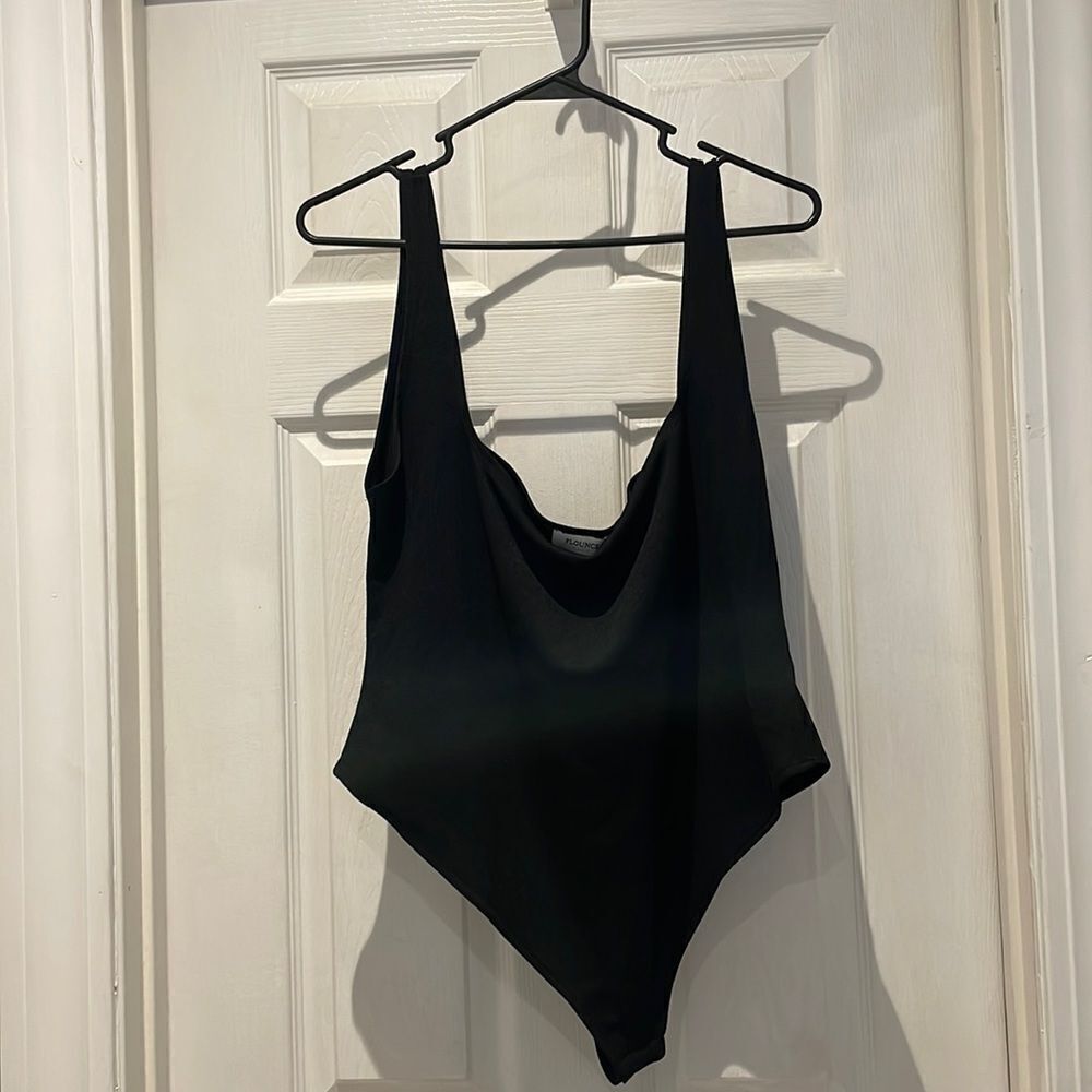 FLOUNCE Club black bodysuit onesie SZ 20